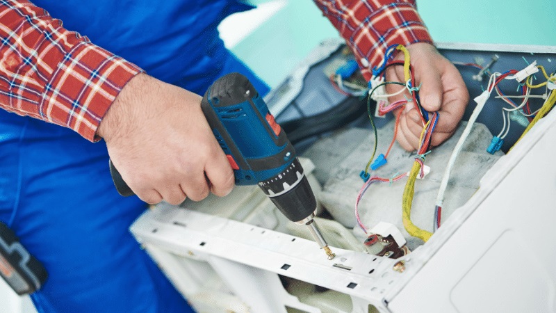 Menderes Gorenje Gorenje çamaşır makinesi kart tamiri – Su almama arızası orijinal parça ile giderildi. - Teknik servis örneği